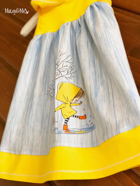 N682 Girl Stomping In Puddles Child Panel - White