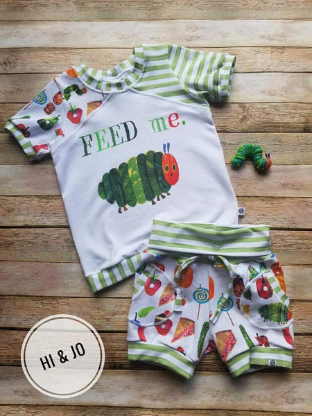 790O HC FEED ME HC on FAUX Oatmeal Child Panel